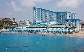 Granada Luxury Beach Hotel